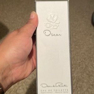 Oscar la rent a purfume